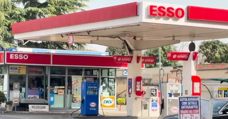 জ্বালানি তেলে পাম্প